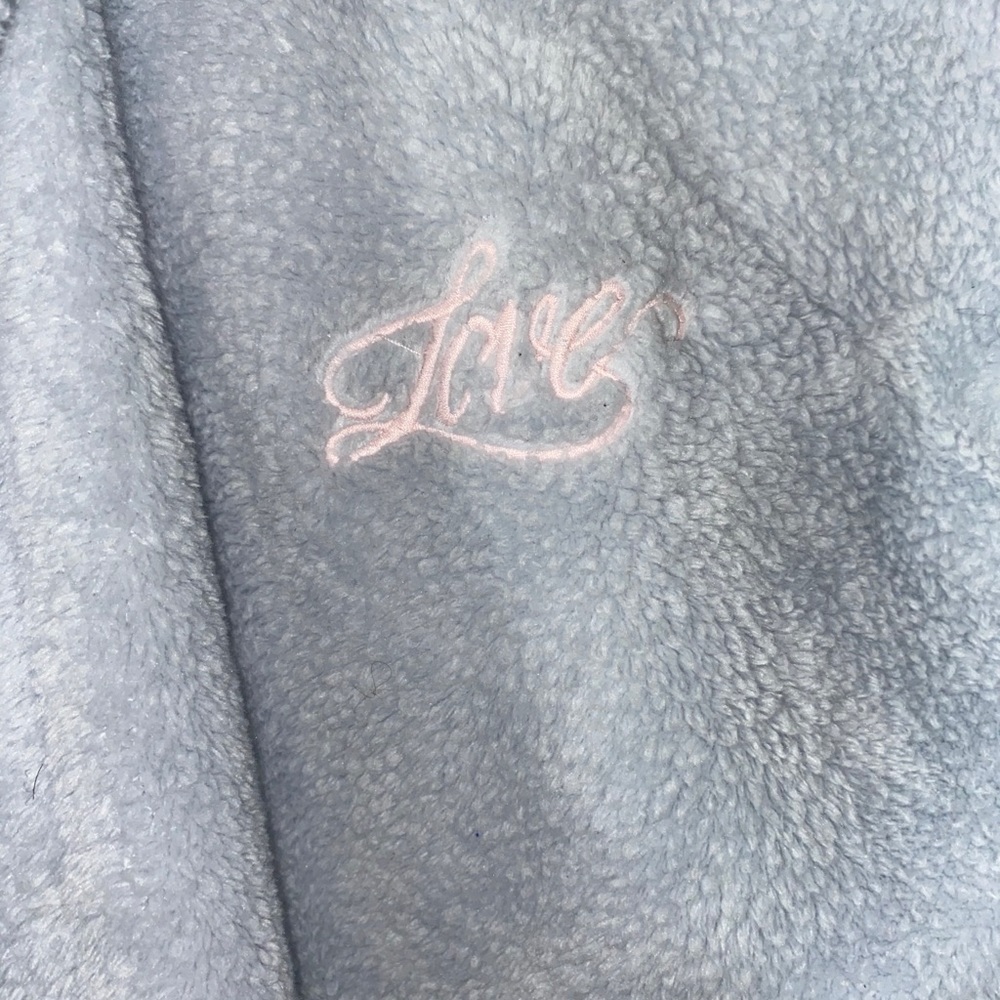 Victoria’s Secret Pastel Blue Robe - Picture 4 of 8